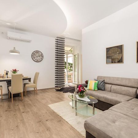 Quiet Center Apartments 里耶卡 外观 照片